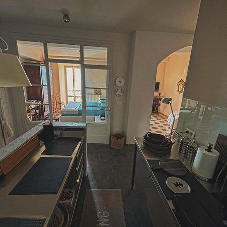Varenna Caffe Apartment エクステリア 写真